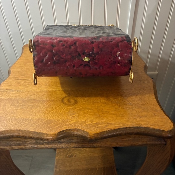 Festive Vintage-Style Metal Christmas Holiday Bin/Basket - Picture 7 of 9